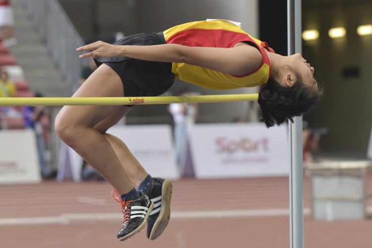 Choun Ray Yi (#245) of Hwa Chong Institution, cleared 1.54m on her first attempt to win joint silver. (Photo © Stefanus Ian/Red Sports)