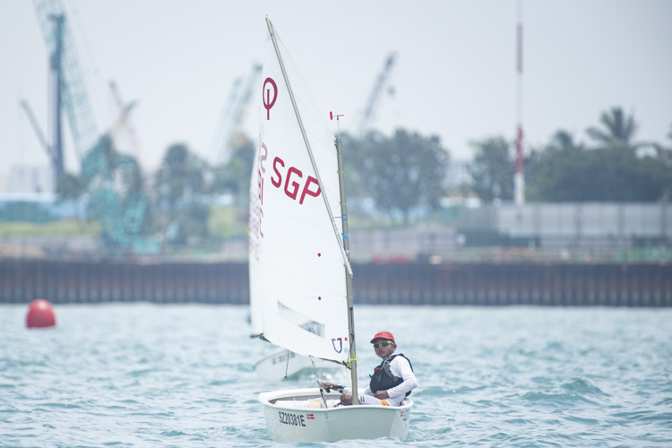 Muhammad Raihan of Anglo-Chinese School (Independent) (#3183) came in first with a score of nine points for the C Division Optimist Boys. (Photo © Stefanus Ian/Red Sports)