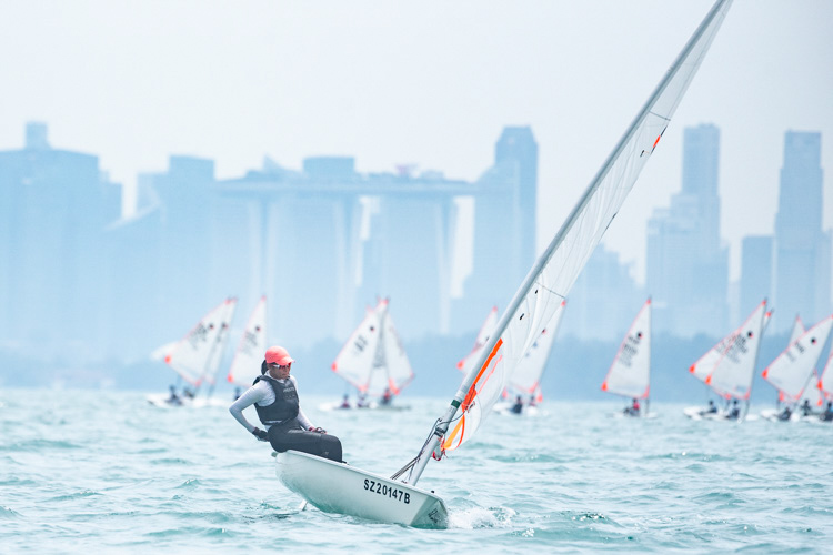 Riane Lee of Raffles Girls' School (#4409) came in second with a score of nine points in the B Division Girls' Bytes Sailing Championships. (Photo  © Stefanus Ian/Red Sports)