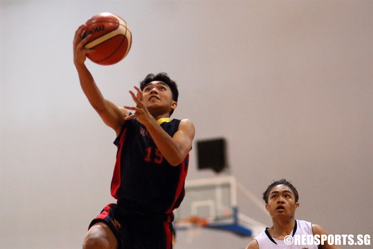 Panca (ACSB #15) goes for a lay-up in transition. (Photo 7 © Dylan Chua/Red Sports)