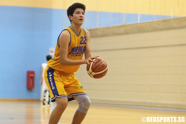 Carl Belanger (FMS #22) attemps a free throw. (Photo 10 © Dylan Chua/Red Sports)