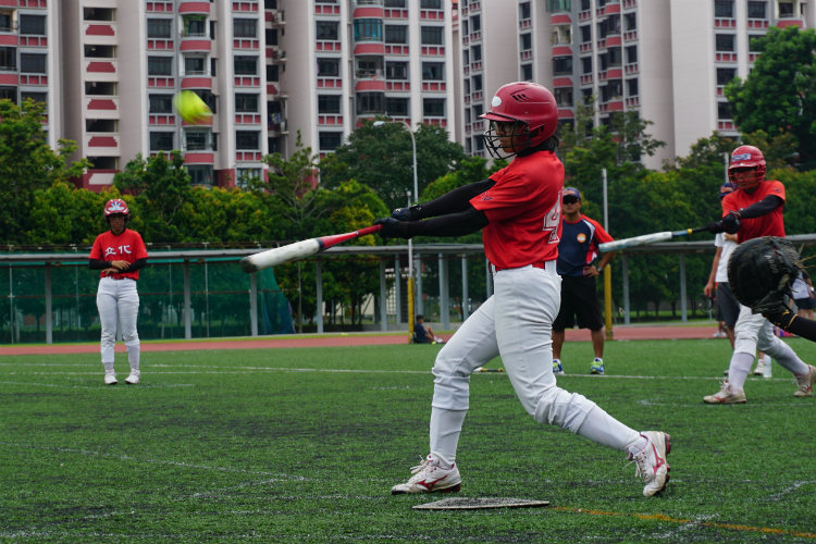 Home run hitter Yong Sing (RVHS #47) in action. (Photo 1 © REDintern Pang Chin Yee)