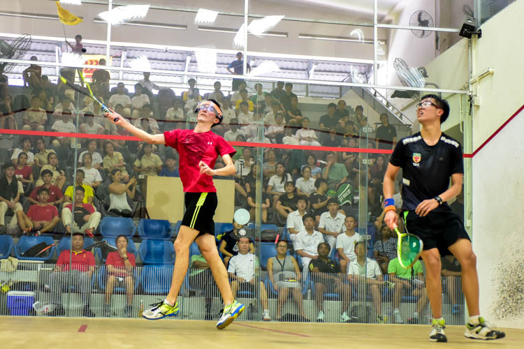 HCI’s Lorcan Timothy Murphy in action during his match against RI’s Tan Izhi. (Photo © Stefanus Ian/Red Sports)
