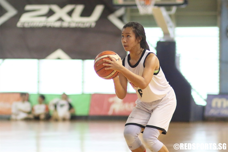 Nicole Lee (NJC #6)  spots up for a three-pointer. (Photo 7 © Dylan Chua/Red Sports)