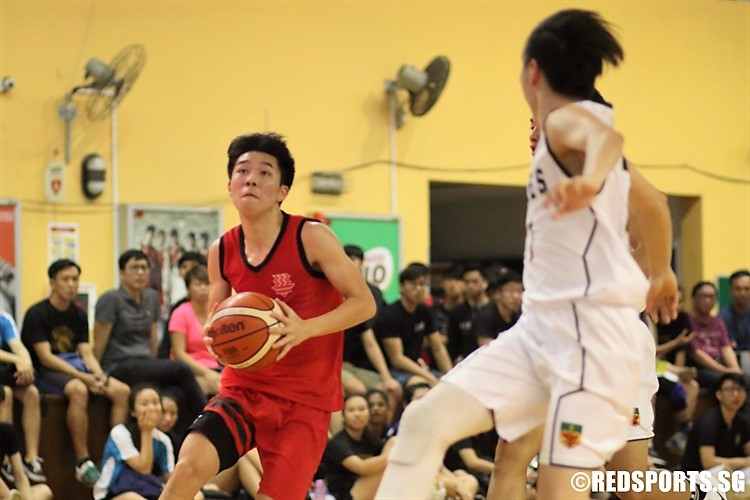 Travis Thong (HCI #6) attacks the basket at full speed in transition. (Photo 5 © Dylan Chua/Red Sports)