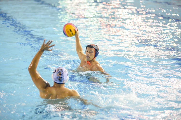 NUS opened their NYSI Water Polo league campaign with an emphatic 20-6 win over NP to record their first three points. (Photo 1 © Stefanus Ian/Red Sports)