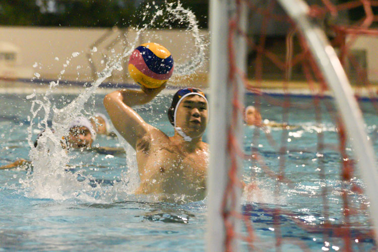 Ngee Ann Polytechnic (NP) recorded their first victory in the NYSI Water Polo league with a 17-3 win over Nanyang Polytechnic (NYP) as they clinch their first points of the campaign. (Photo © Stefanus Ian/Red Sports)