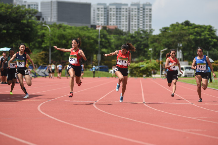 Temasek Polytechnic dominated the women's 100m event with a 1-2 finish as Haane binte Hamkah (#271) and Clara Goh (#273) grabbed the gold and silver medals respectively. (Photo 1 © Stefanus Ian/Red Sports)