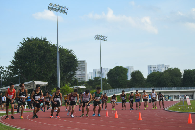 The Men's 5000m race starting as the gun fires. (Photo 1 © Stefanus Ian/Red Sports)