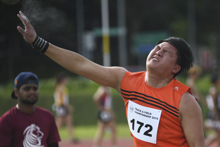 Bryan Koh of NUS clinched silver in the IVP Men's Shot Put event with a final throw distance of 12.70m. (Photo 1 © Stefanus ian/Red Sports)