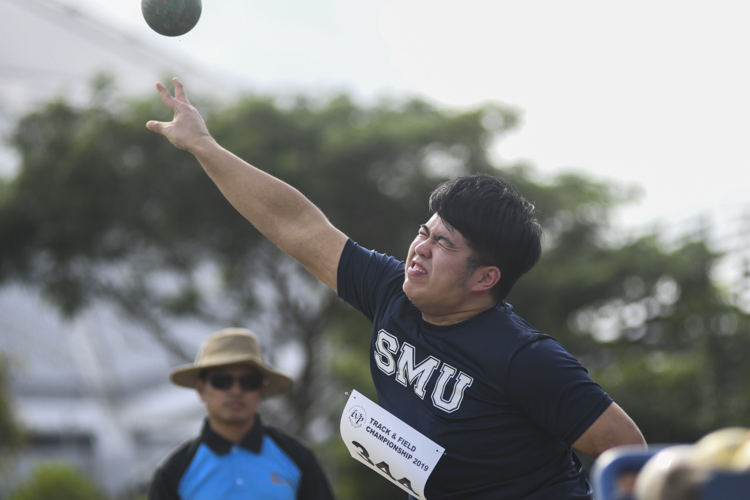 Andre Yap of SMU finished 11th in the IVP Men's Shot Put event with a final throw distance of 8.47m. (Photo 1 © Stefanus ian/Red Sports)