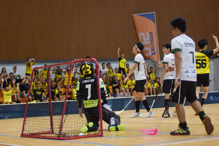 Jerrell Lee (EH #56) brings Eusoff to a three-goal lead. (Photo 3 © Iman Hashim/Red Sports)