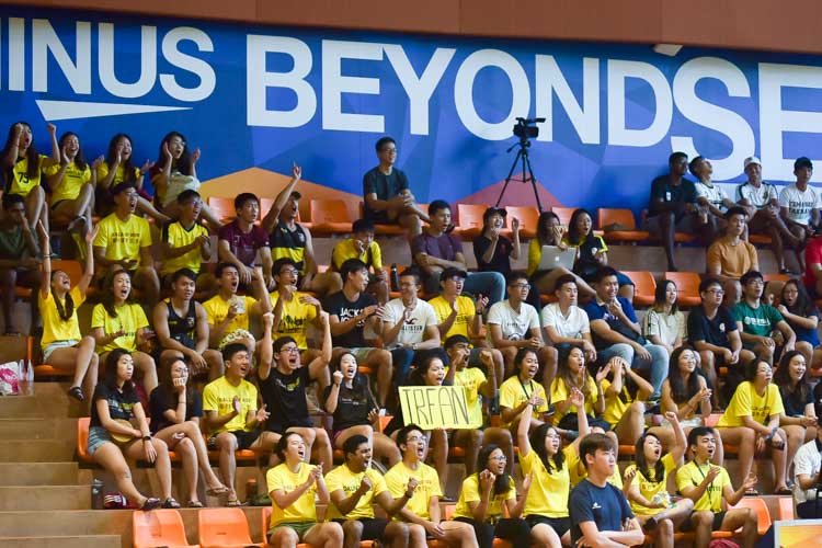 The Eusoff crowd at the IHG Men's Volleyball final. (Photo 5 © Iman Hashim/Red Sports)