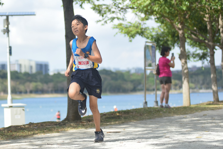 Marcus Goh of Guangyang Secondary placed 24th in the U14 Boys' category to help his school to fourth place in the Team standings. (Photo 1 © Iman Hashim/Red Sports)