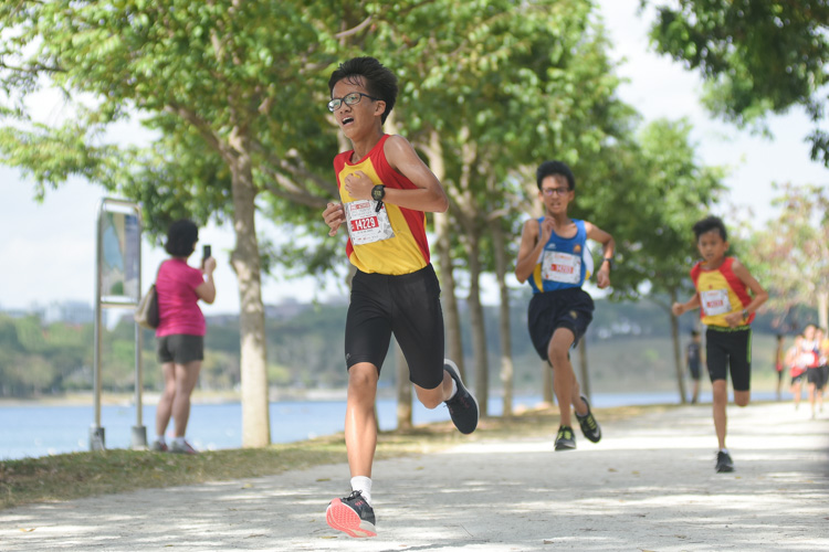 Darius Lee (#14229) of HCI finished 28th in the U14 Boys' category. (Photo 1 © Iman Hashim/Red Sports)