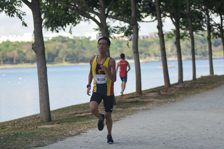 Ethan Chua of Anglo-Chinese School (Independent) clocked 16:51.8 to finish sixth in the U20 Men's category. (Photo 6 © Iman Hashim/Red Sports)