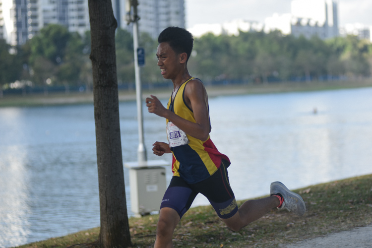 Amir Osman Rusyaidi of ACS(I) finished in 17th place with a timing of 17:46.3. (Photo 9 © Iman Hashim/Red Sports)