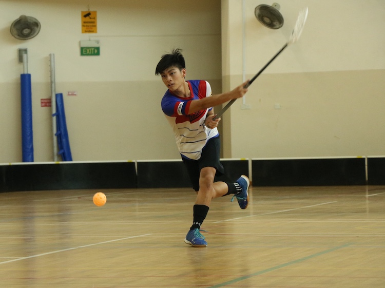 Alexander Lim Hui Yao (CHS #4) caught in action taking a shot against Yuhua Secondary.