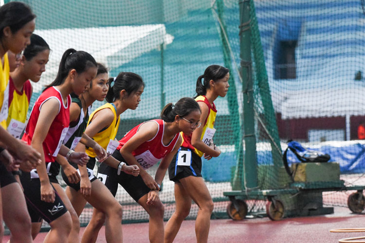 The A Division girls' 2000m Steeplechase final gets underway. (Photo 2 © Iman Hashim/Red Sports)