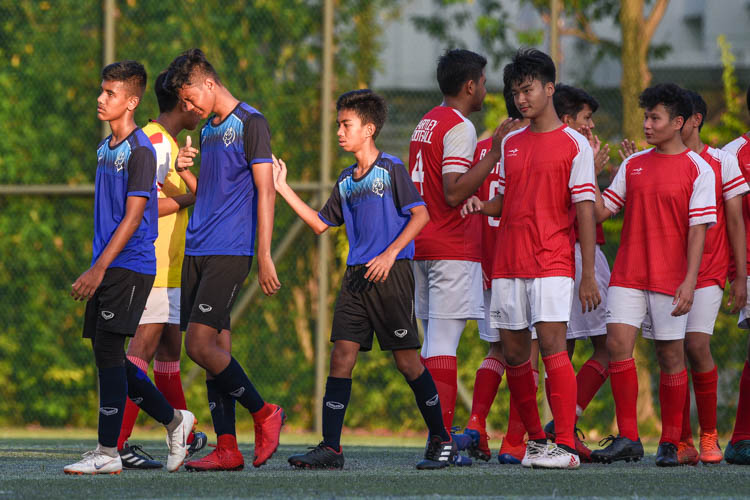 Players react at the end of the penalty shootout. (Photo 1 © Iman Hashim/Red Sports)