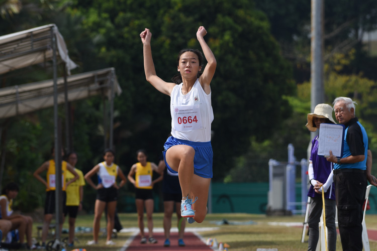 Chung Ning Xin of CHIJ St. Nicholas Girls' School won bronze in the B Division girls' triple jump with a leap of 10.58m. (Photo 1 © Iman Hashim/Red Sports)