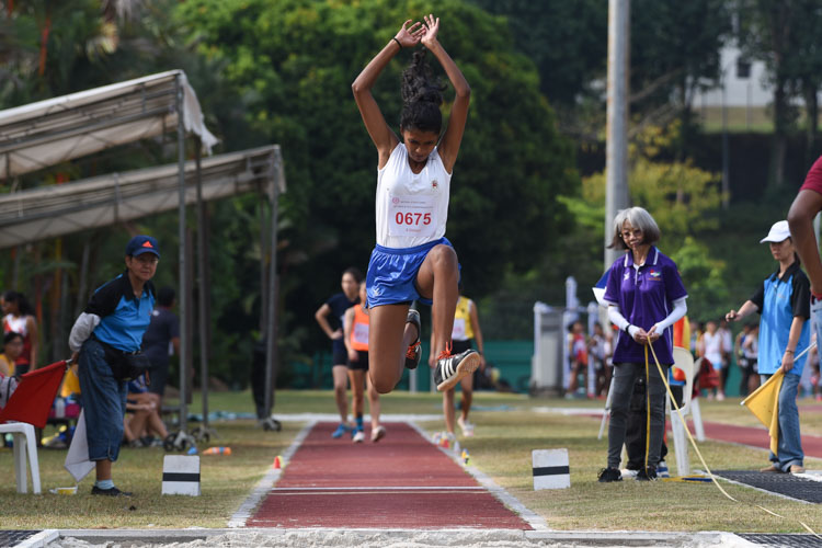 Rena Edward of CHIJ St. Nicholas Girls' School placed eighth with 10.06m in the B Division girls' triple jump. (Photo 1 © Iman Hashim/Red Sports)