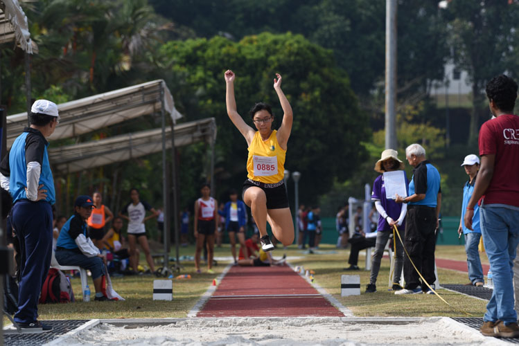 Kristen Lam of Cedar Girls' Secondary placed 11th with 9.34m in the B Division girls' triple jump. (Photo 1 © Iman Hashim/Red Sports)