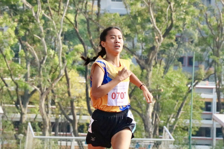 Alyssa Yeong Xin Yi of North Vista Secondary came in second with a timing of 11:53 seconds.