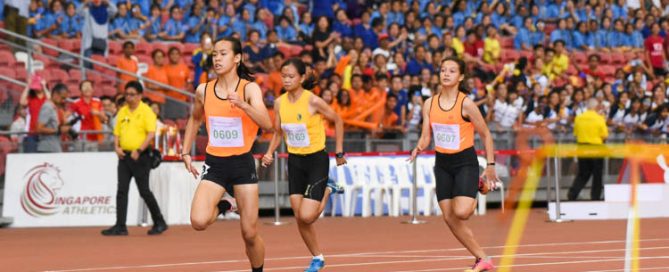 Samantha Theresa Ortega (#609) of Singapore Sports School clinched the C Division girls' 100m gold with a time of 12.70s. (Photo 1 © Iman Hashim/Red Sports)