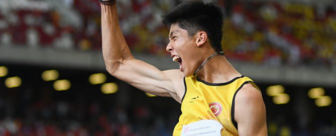 Kampton Kam of VJC pumping his fist in celebration after coming in first in the A Division Boys’ High Jump event and broke the schools national record and the under-20 record with a final height of 2.15 metres. (Photo 1 © Stefanus Ian/Red Sports)