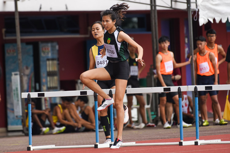 Raffles Institution's Nicole Chua (#396) came in at seventh place. (Photo 7 © Iman Hashim/Red Sports)