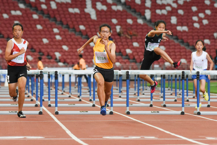 Ashley Tan (#784) of Cedar Girls' stopped the clock at 12.56s to win the C Division girls' 80m hurdles final. Hayley Lim (#705) of NJC finished second while Kaylene Chan (#738) of RGS came in third. (Photo X © Iman Hashim/Red Sports)