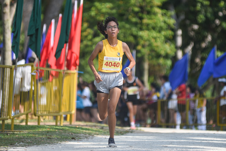 Cedar Girls’ Claudia Tang, the recent track 1500m champion and last year's C Division cross country champion, finished first in the Girls’ B Division cross country race this year with a time of 15:53.7. (Photo 1 © Iman Hashim/Red Sports)