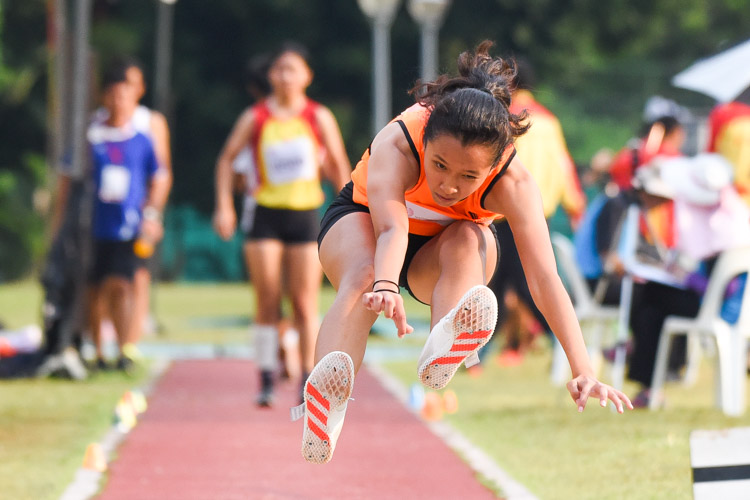 Yasmeen Marie Lutfi of Singapore Sports School placed fifth with 10.71m. (Photo 14 © Iman Hashim/Red Sports)