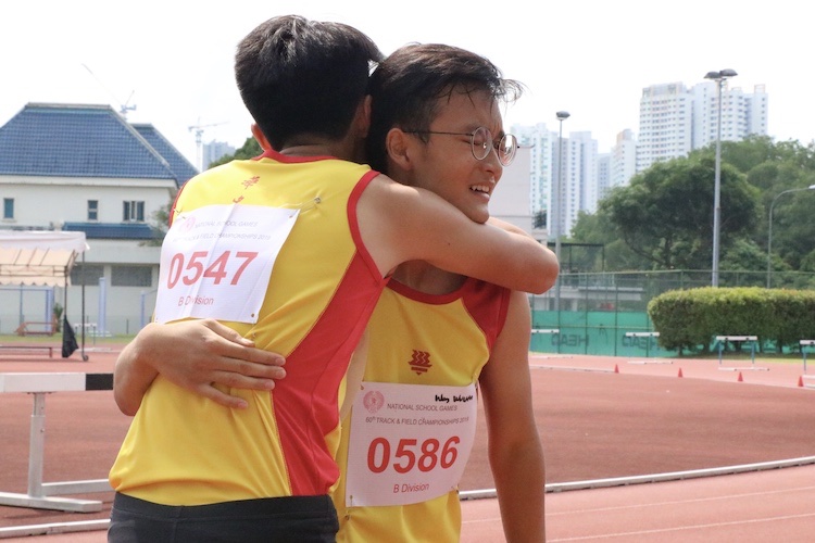 Wong Wuwen of Hwa Chong Institution placed fourth with a timing of 1:00s.