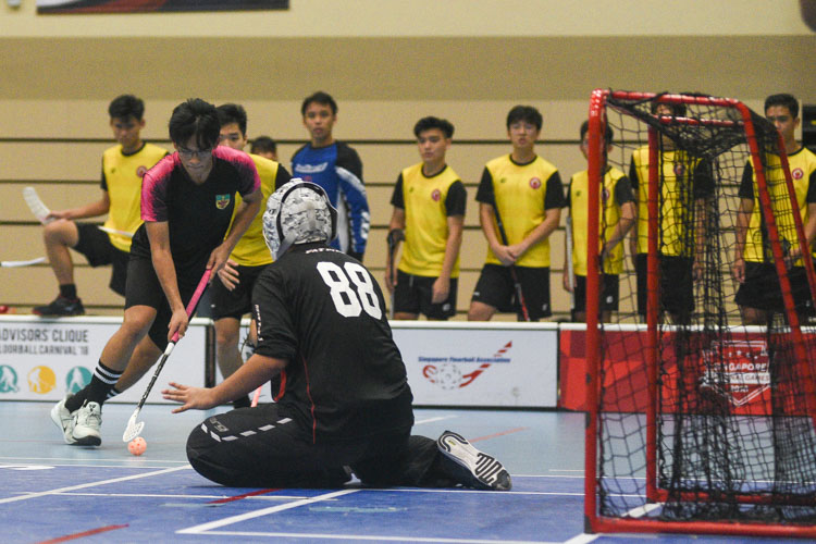 Muhammad Alfian (RI #13) scoring for his team to mount a possible comeback. (Photo 1 © Iman Hashim/Red Sports)