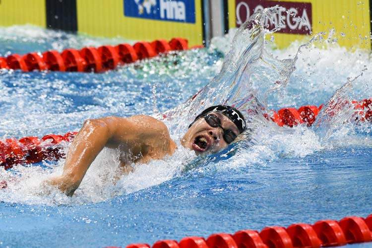 Luke Tan finished fifth in the Men's 400m Freestyle event with a time of 4:03.54 at the 15th SNSC 2019 competitions.