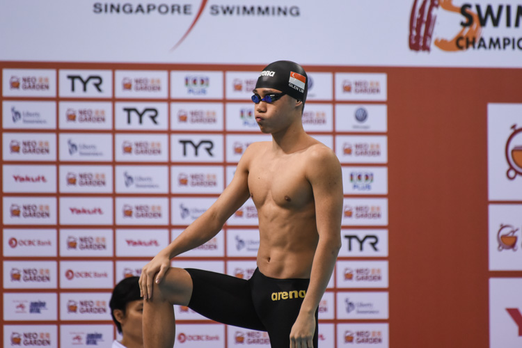 Glen Lim readies himself before the Men's 1500m Freestyle final. (Photo 1 © Iman Hashim/Red Sports)