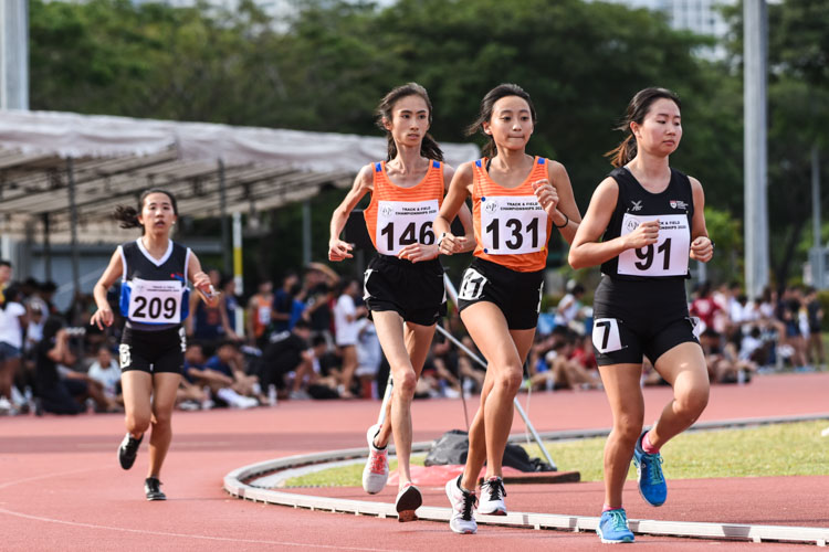The front pack in the IVP Women's 5000m final. (Photo 1 © Iman Hashim/Red Sports)