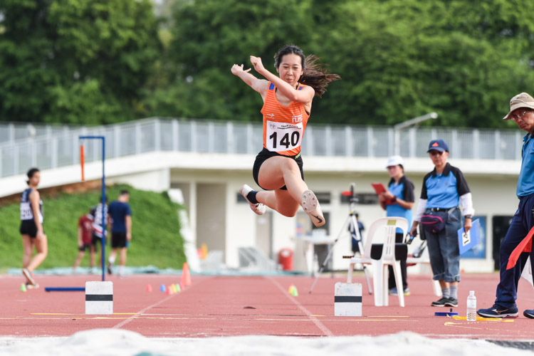 Nicole Sng of NUS came in fifth in the Women's Triple Jump with a distance of 10.00m. (Photo 1 © Iman Hashim/Red Sports)