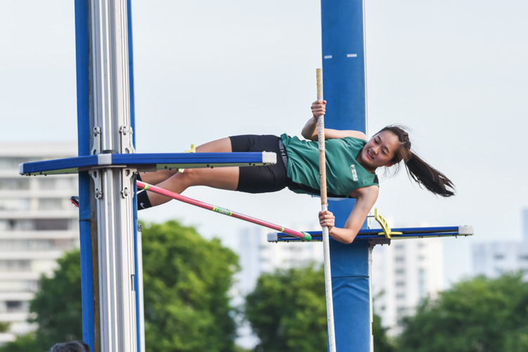 Tan Junn Faye of Republic Polytechnic came in fourth in the women's pole vault with a clearance of 2.40m. (Photo 1 © Iman Hashim/Red Sports)