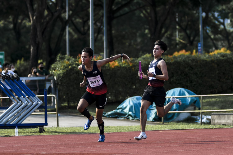 Two teams went under 42 seconds in the men’s 4x100m relay as NTU pipped title holders NUS by 0.09s to take the gold in 41.67s. (Photos by Iman Hashim/Red Sports)