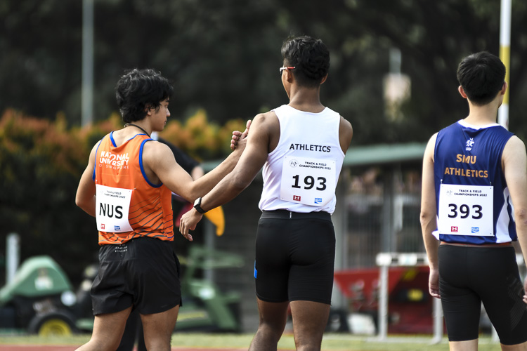 Two teams went under 42 seconds in the men’s 4x100m relay as NTU pipped title holders NUS by 0.09s to take the gold in 41.67s. (Photos by Iman Hashim/Red Sports)