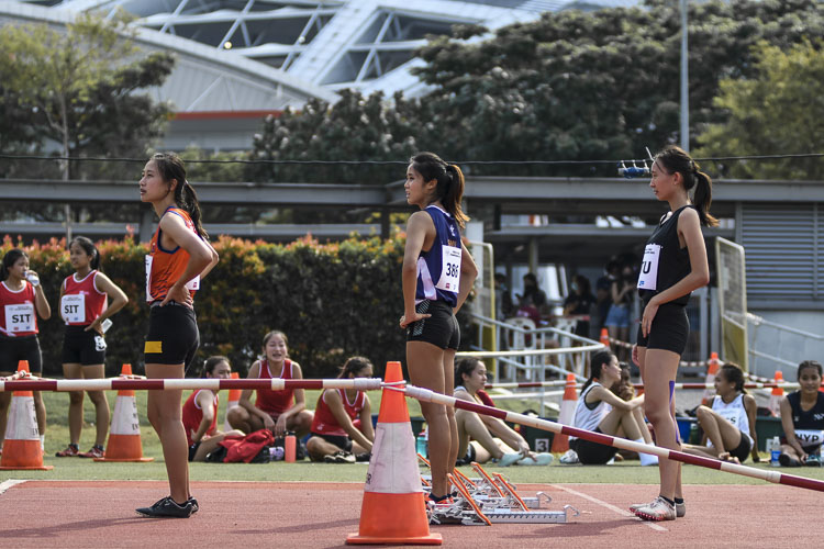 The NUS quartet of Nicole Lim, Regine Ng, Rachael Kwan and Celeste Goh snatched the gold in the women's 4x100m relay, clocking a time of 51.07 seconds.   Republic Poly's Louisa Janssen, Ho Zhi Xuan, Tyeisha Khoo and Nurulain Hamizah settled for silver in 51.34s in a separate timed final, while Temasek Poly’s Rowvy Low, Valencia Ho, Reshma Subramaniam and Gwendolyn Lim clocked 53.17s to take bronze. (Photo 1 © Iman Hashim/Red Sports)