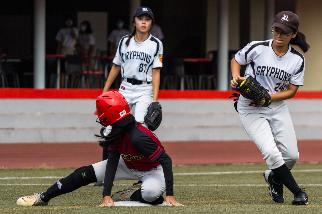 HCI makes it to third base. (Photo X © Bryan Foo/Red Sports)