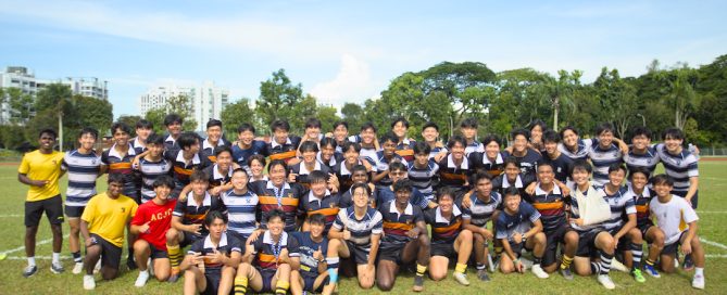 The ACJC and SAJC teams take a photo together.