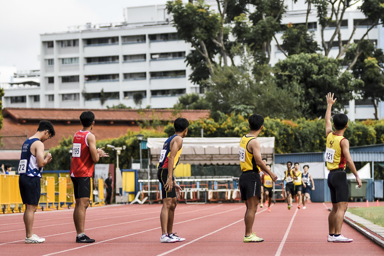 Third runners await their turn in the A Div boys' 4x400m relay final. (Photo 1 © Iman Hashim/Red Sports)