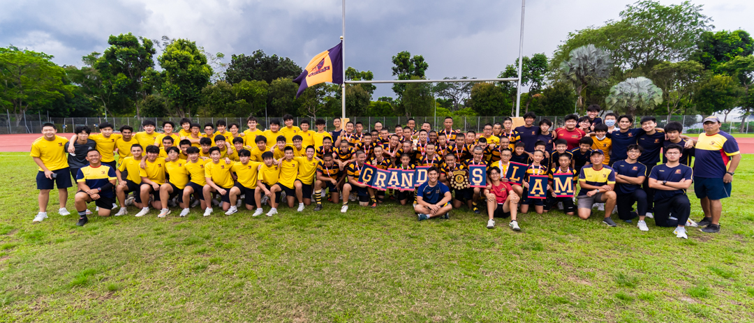 ACS (Independent) rugby took a commemorative 'grand slam' photo with both A and B Divisions joining in. (Photo X © Bryan Foo/Red Sports)