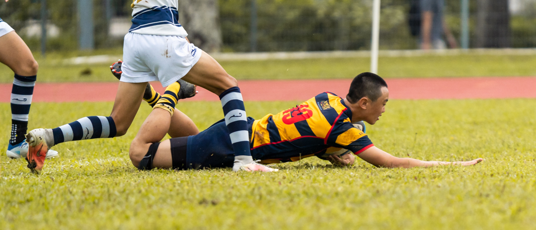 Erick Tio (AC #19) scores a try. (Photo X © Bryan Foo/Red Sports)