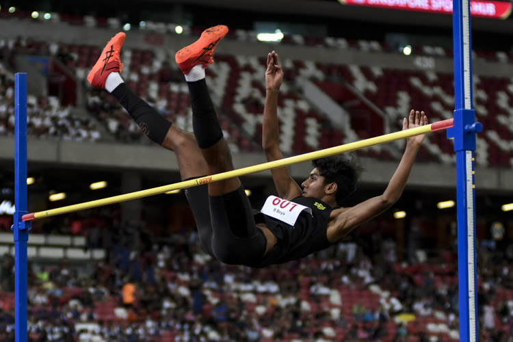 St. Patrick's School's Viresh Kumar clinched the B Div boys' high jump gold with a personal best clearance of 1.90m. (Photo XX © Iman Hashim/Red Sports)